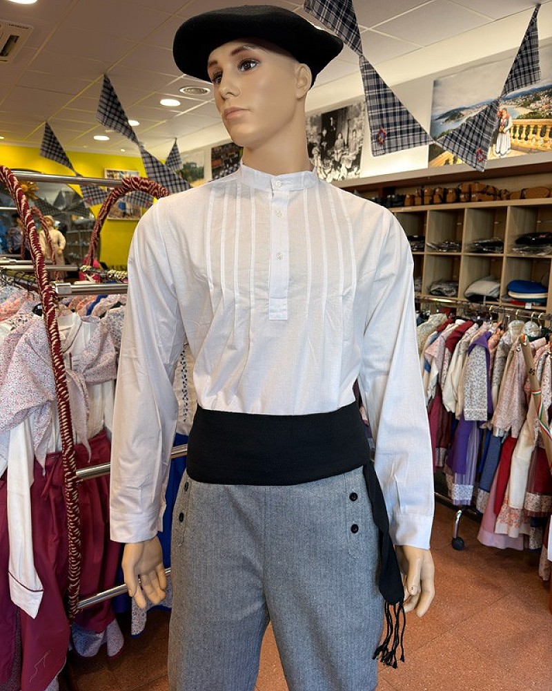 Traje vasco hombre con kaiku verde y pantalón de rayas - traje de baserritarra regional vasco completo