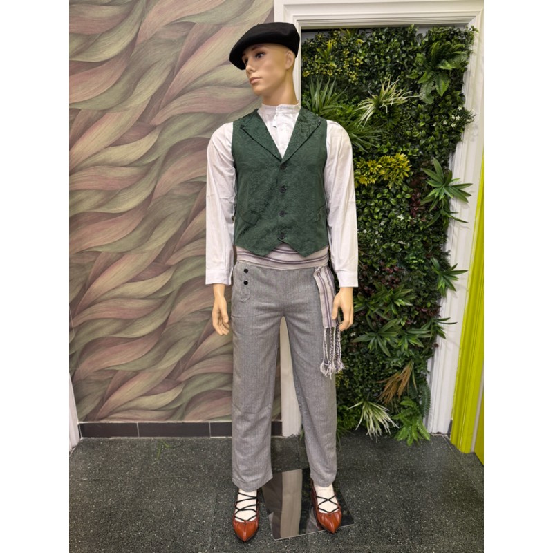 Traje Vasco Hombre Elegante con Chaleco Verde