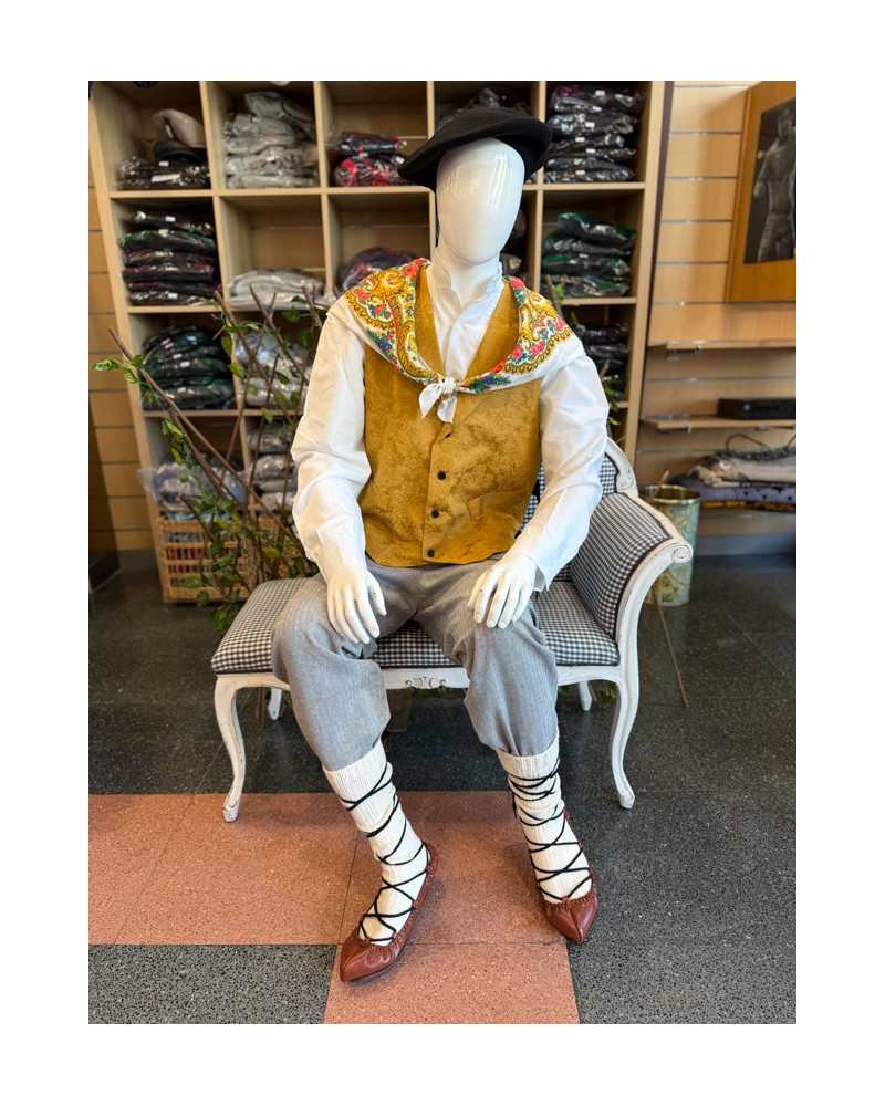 Traje Vasco Hombre Chaleco Amarillo y Pañuelo