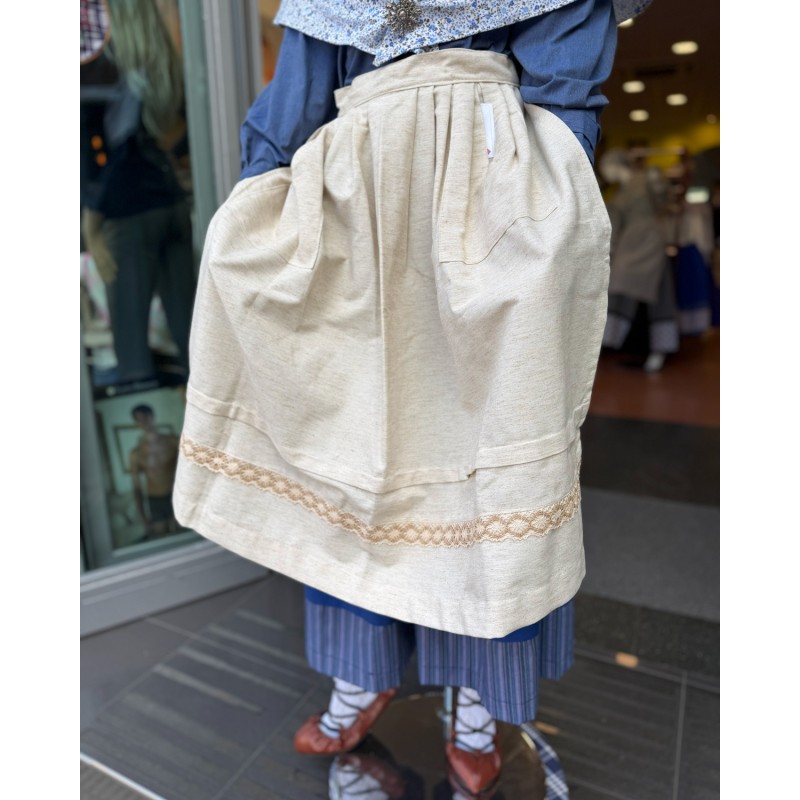 Delantal vasco tostado tradicional con encaje ropa vasca mujer