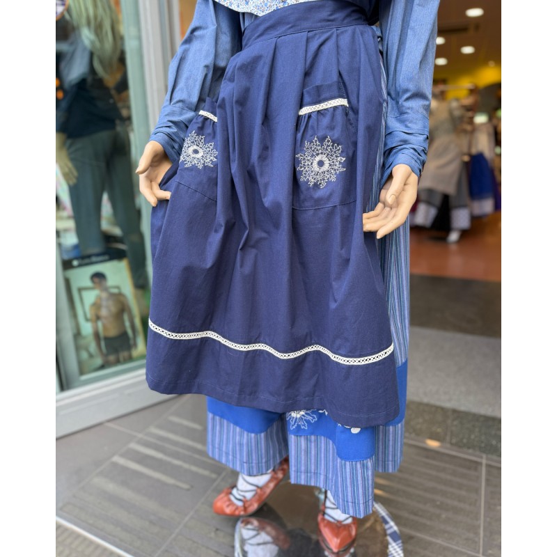 Delantal vasco azul marino con eguzkilore bordado ropa tradicional mujer