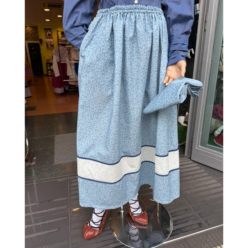 Falda vasca tradicional con pañuelo y bolsillo incluido