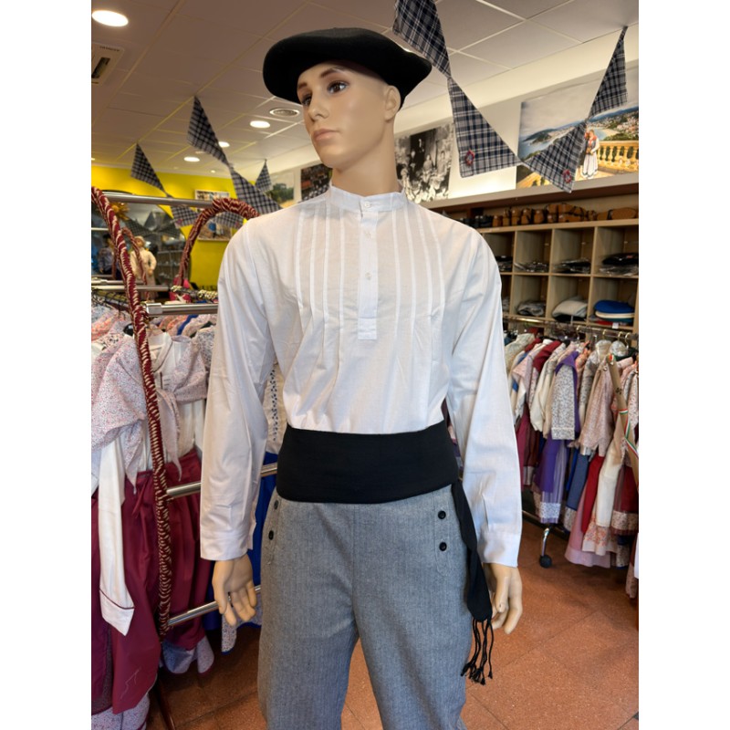 Traje vasco completo hombre con chaleco azul adamascado pantalón de rayas y pañuelo tradicional