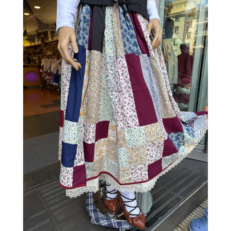 Falda Patchwork Password Tonos Morados Euskal Jantziak