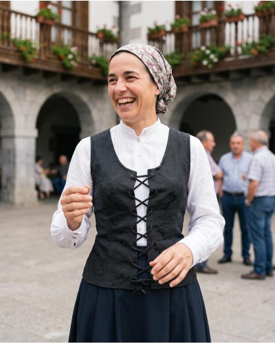 Corpiño vasco negro adamascado tradicional ajustable