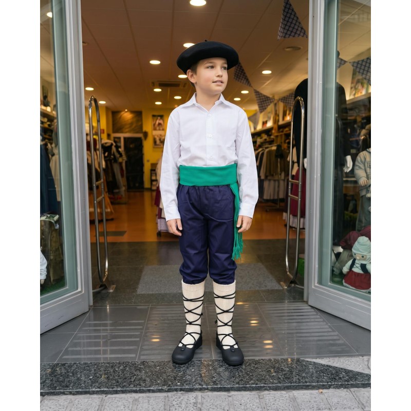 Traje Olentzero niño económico txapela, camisa, gerriko y pantalon Mahón