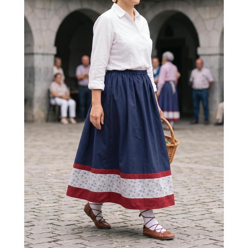 Falda tradicional vasca azul marino con greca roja