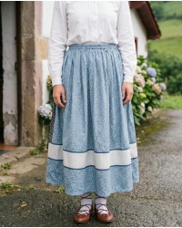 Falda de casera vasca con pañuelo y bolsillo incluido - falda de aldeana vasca, traje de baserritarra, falda regional de mujer