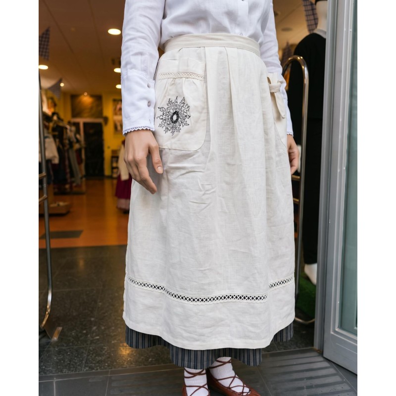 Delantal vasco de lino beige con eguzkilore bordado