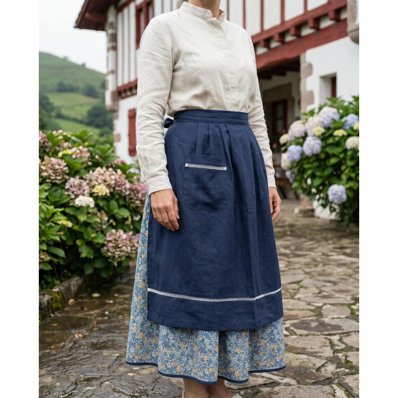 Delantal vasco de lino azul marino tradicional