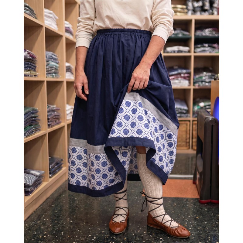 Falda traje vasco mujer azul con eguzkilore M262 - Falda de Casera Vasca
