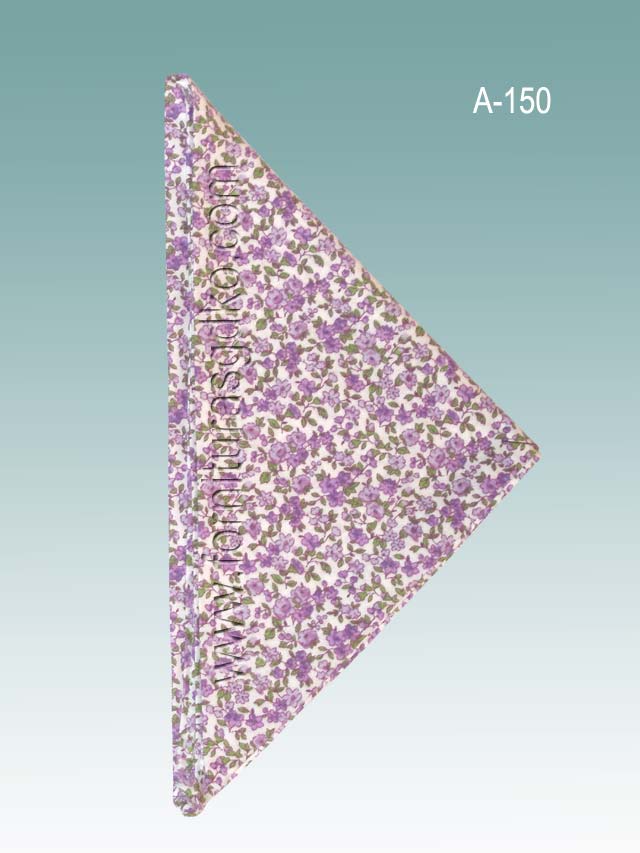 Pañuelo vasco estampado lila para niña A150