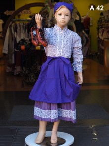 No hay imagen establecida Traje vasco niña morado A42